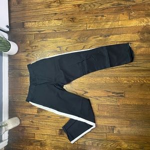 Zara cropped pants